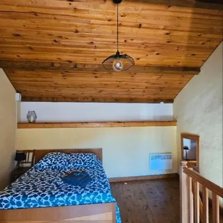 Casa de Férias Maisonnette Auvergne Massiac